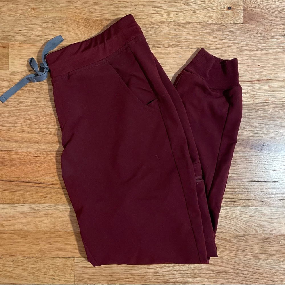 Figs Maroon Joggers